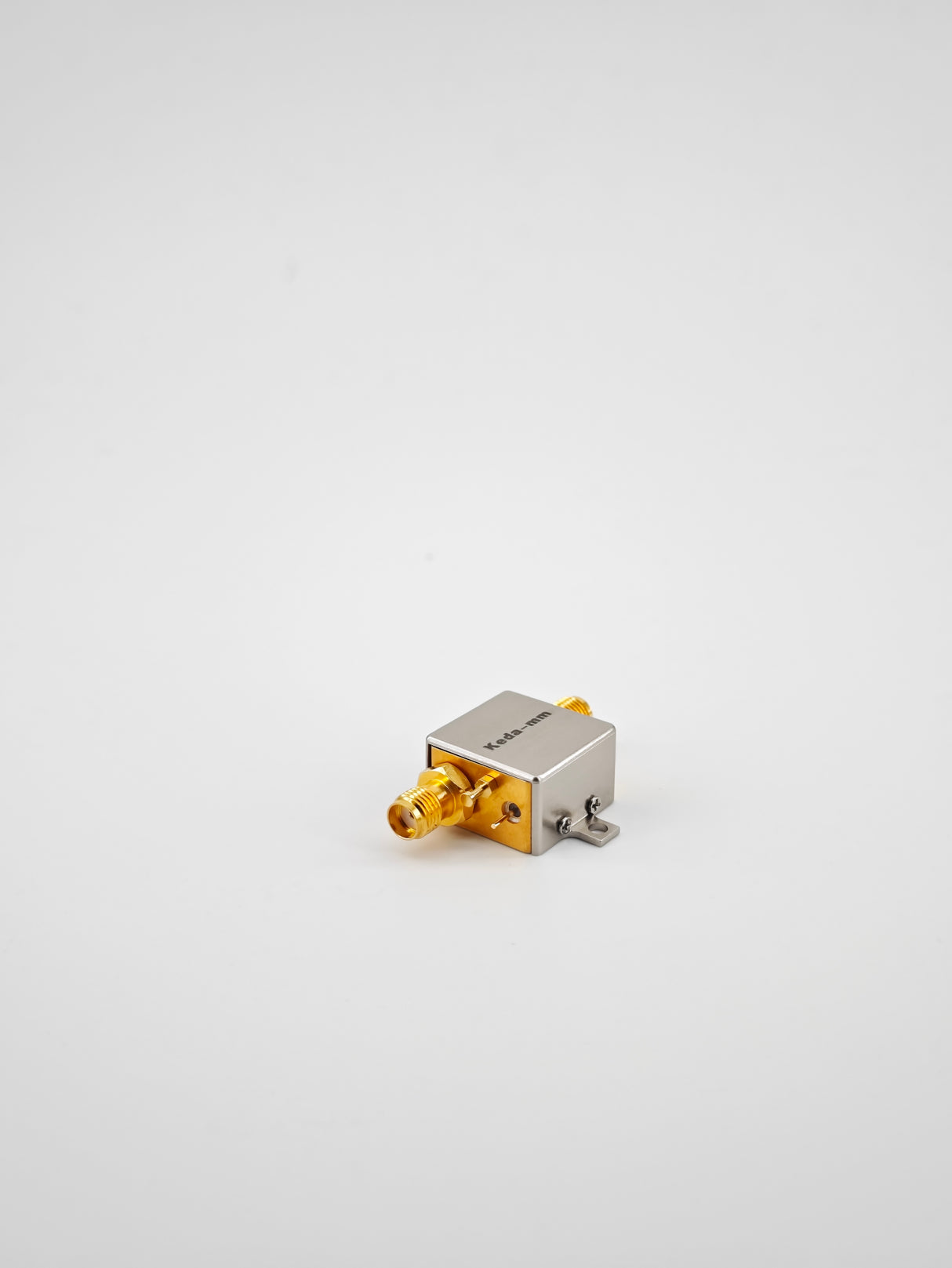 Усилитель Малошумящий усилитель LNA-0.8-12G sma female разъем