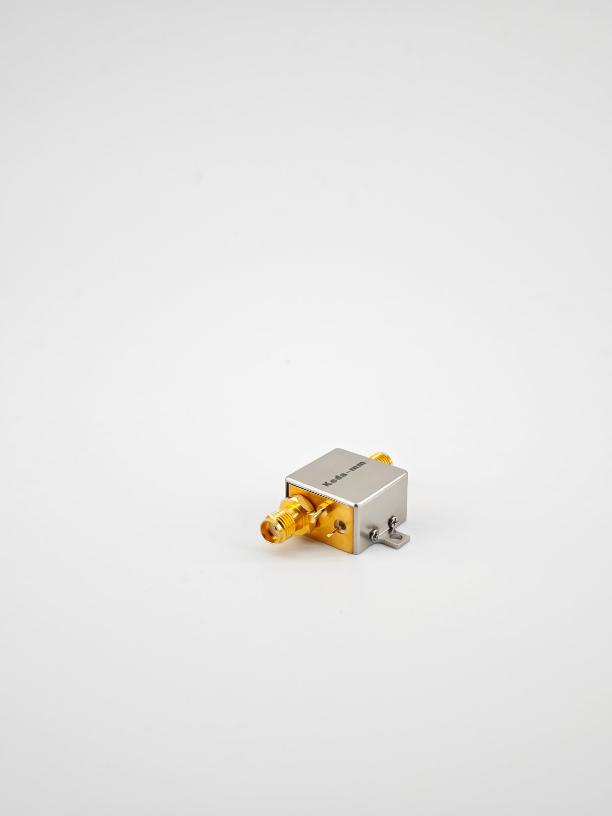 Усилитель Малошумящий усилитель LNA-0.8-12G sma female разъем