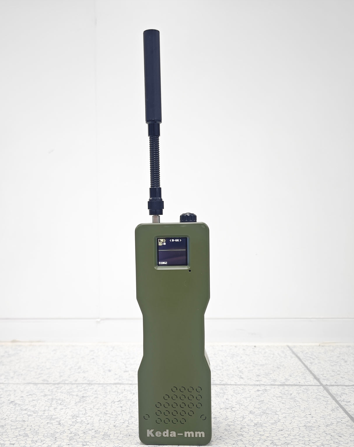 Drone Jammers Handheld drone detection and warning equipment AUDS0361 (P29) Solving military close-air defense issues